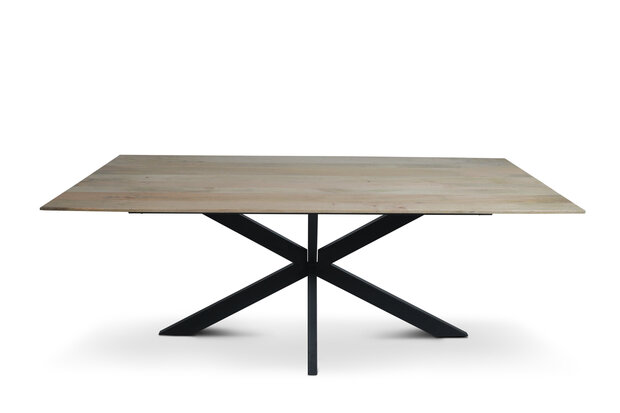 Rechthoekige vergadertafel met duurzaam mangohouten werkblad en zwart gespoten matrix onderstel.